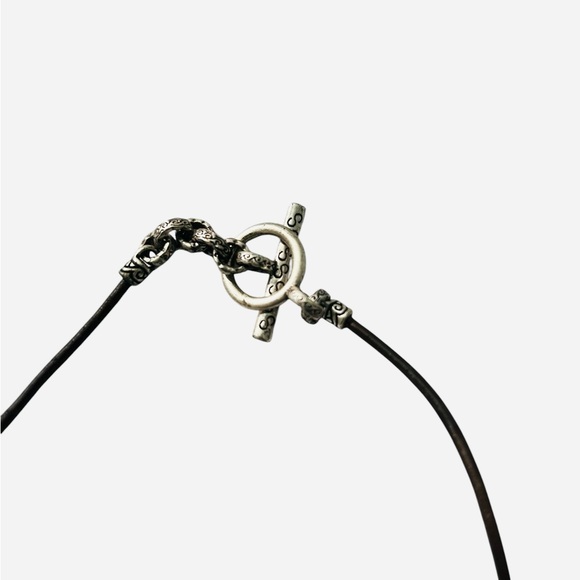 Silvertone Copper-tone Asian Scene Pendants Necklace - Picture 6 of 7